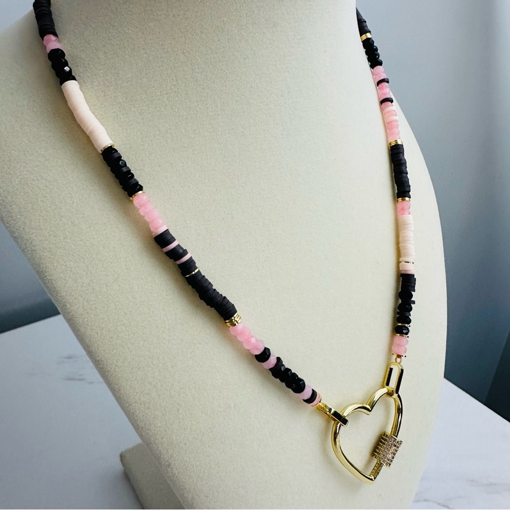 ✨ Gorjana Blair Necklace w/ Upgraded Heart Carabiner ✨ - Picture 3 of 14